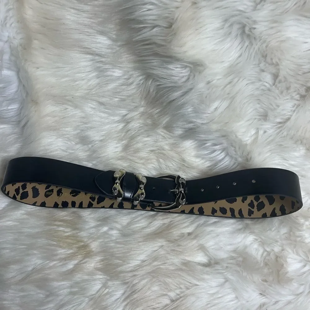 Betsey Johnson synthetic Black medium Belt with silver to buckle gently used.